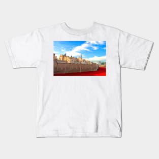 Tower of London Red Poppies UK Kids T-Shirt